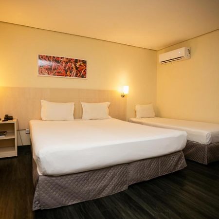 Hotel Ibis Styles Belem Batista Campos Esterno foto