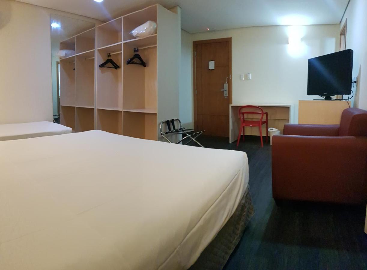 Hotel Ibis Styles Belem Batista Campos Esterno foto