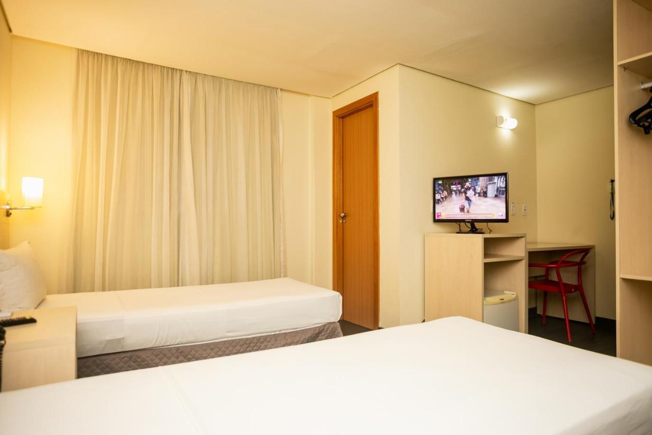 Hotel Ibis Styles Belem Batista Campos Esterno foto